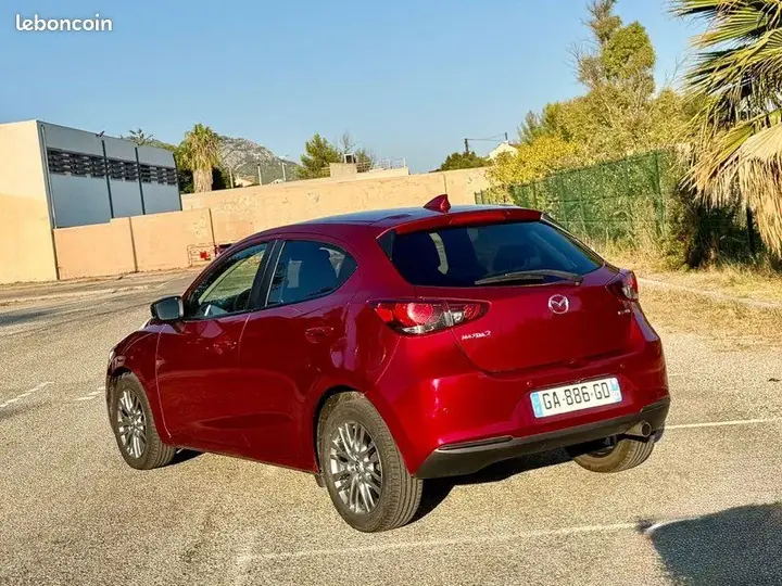 Mazda 2 2021 photo 2