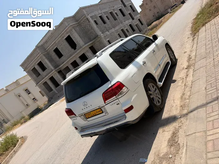 Lexus Lx 2010 photo 4