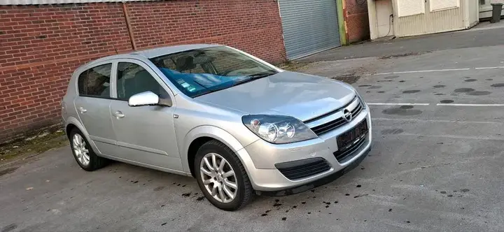 Opel Astra H