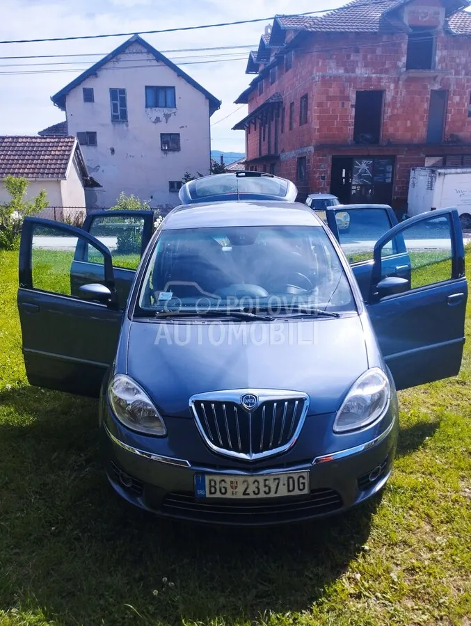 Lancia Musa 2009 photo 5