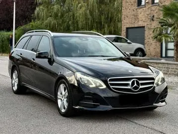 Mercedes-Benz E220