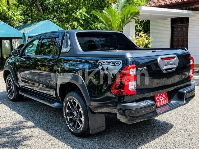 Toyota Hilux 2024 photo 5