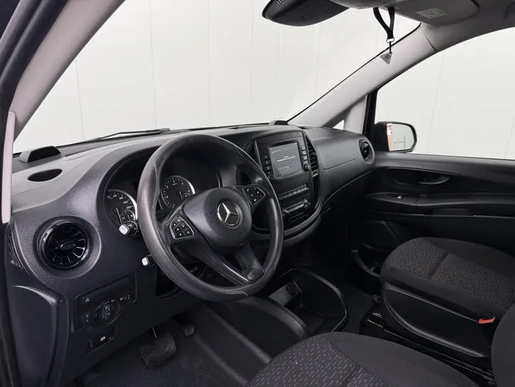 Mercedes-Benz Vito 2022 photo 3
