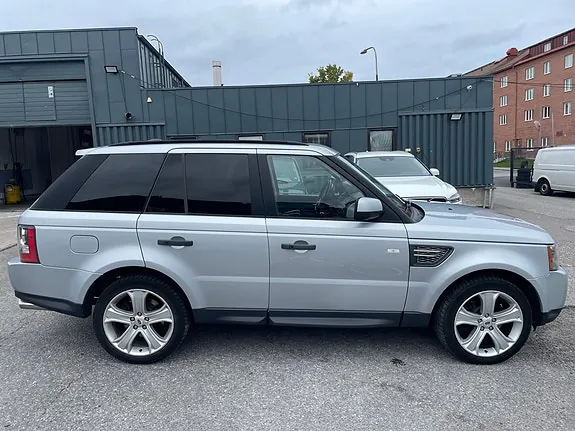 Land Rover Range Rover Sport 2011 photo 5