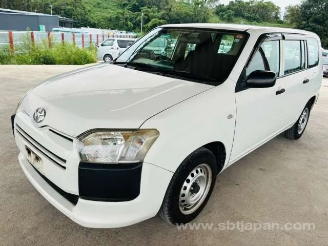 Toyota Succeed Van 2015 photo 2