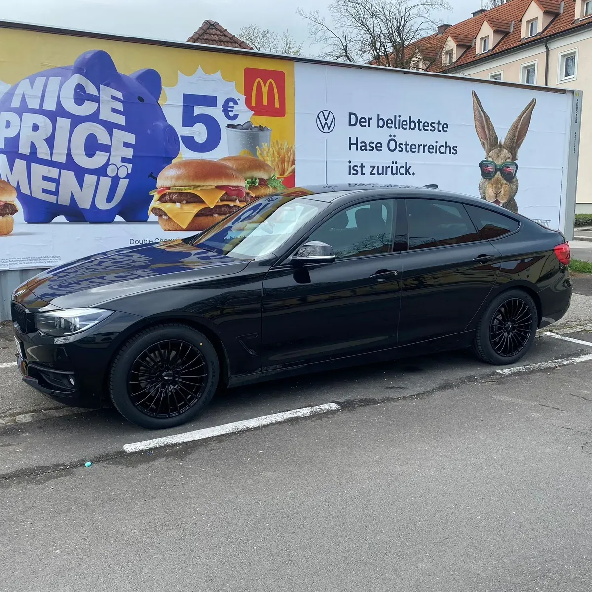BMW 3 Series 2017 photo 2