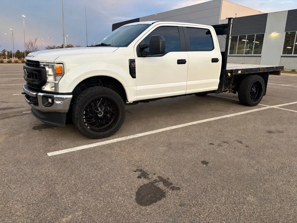 Ford F350 2022 photo 5