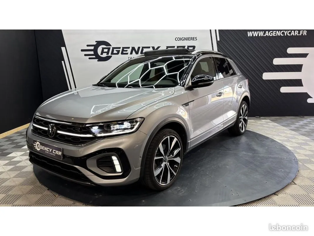 Volkswagen T-Roc 2023 photo 2