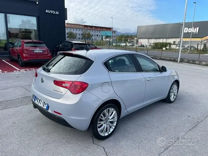 Alfa Romeo Giulietta 2016 photo 5