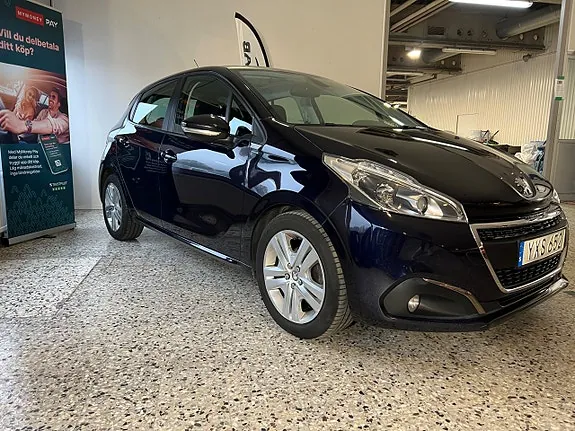 Peugeot 208 2018 photo 3