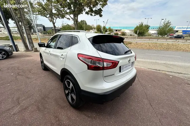 Nissan Qashqai 2017 photo 5