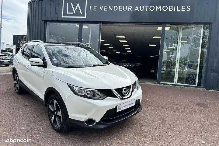 Nissan Qashqai 2017 photo 2