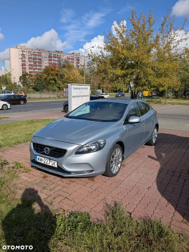 Volvo V40 2013 photo 2