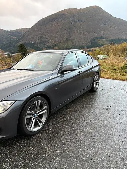 BMW 320D 2012 photo 5
