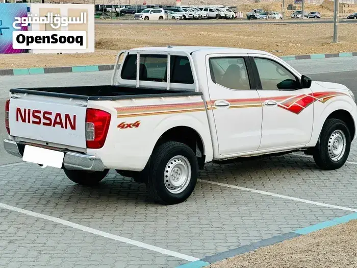 Nissan Navara 2019 photo 2