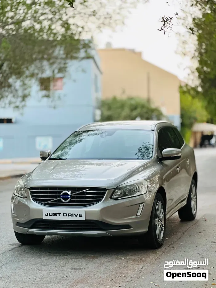 Volvo Xc60 2016 photo 2