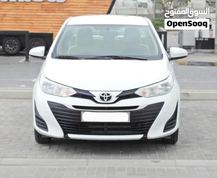 Toyota Yaris 2019 photo 2
