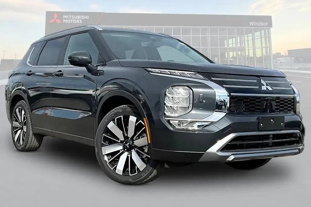 Mitsubishi Outlander 2026 photo 2
