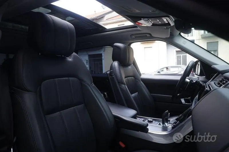 Land Rover Range Rover Sport 2019 photo 3