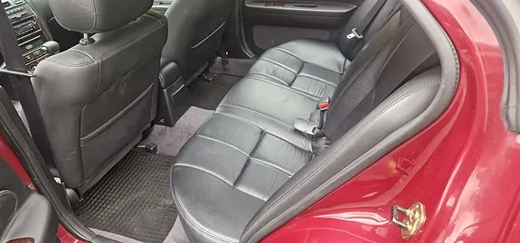 Nissan Maxima 1995 photo 4