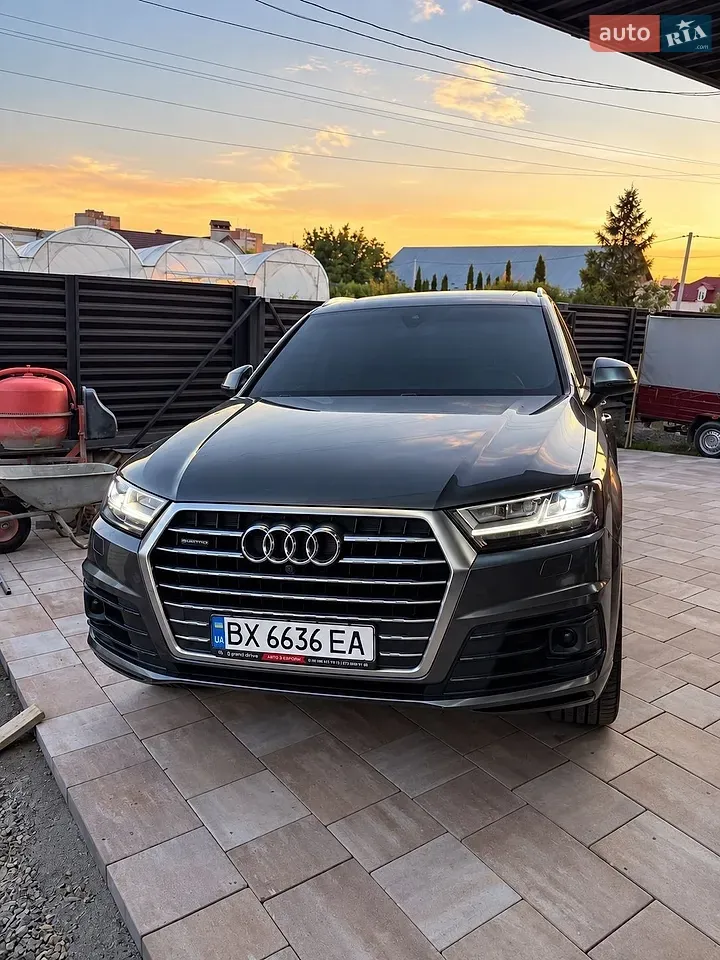 Audi Q7 2017 photo 5