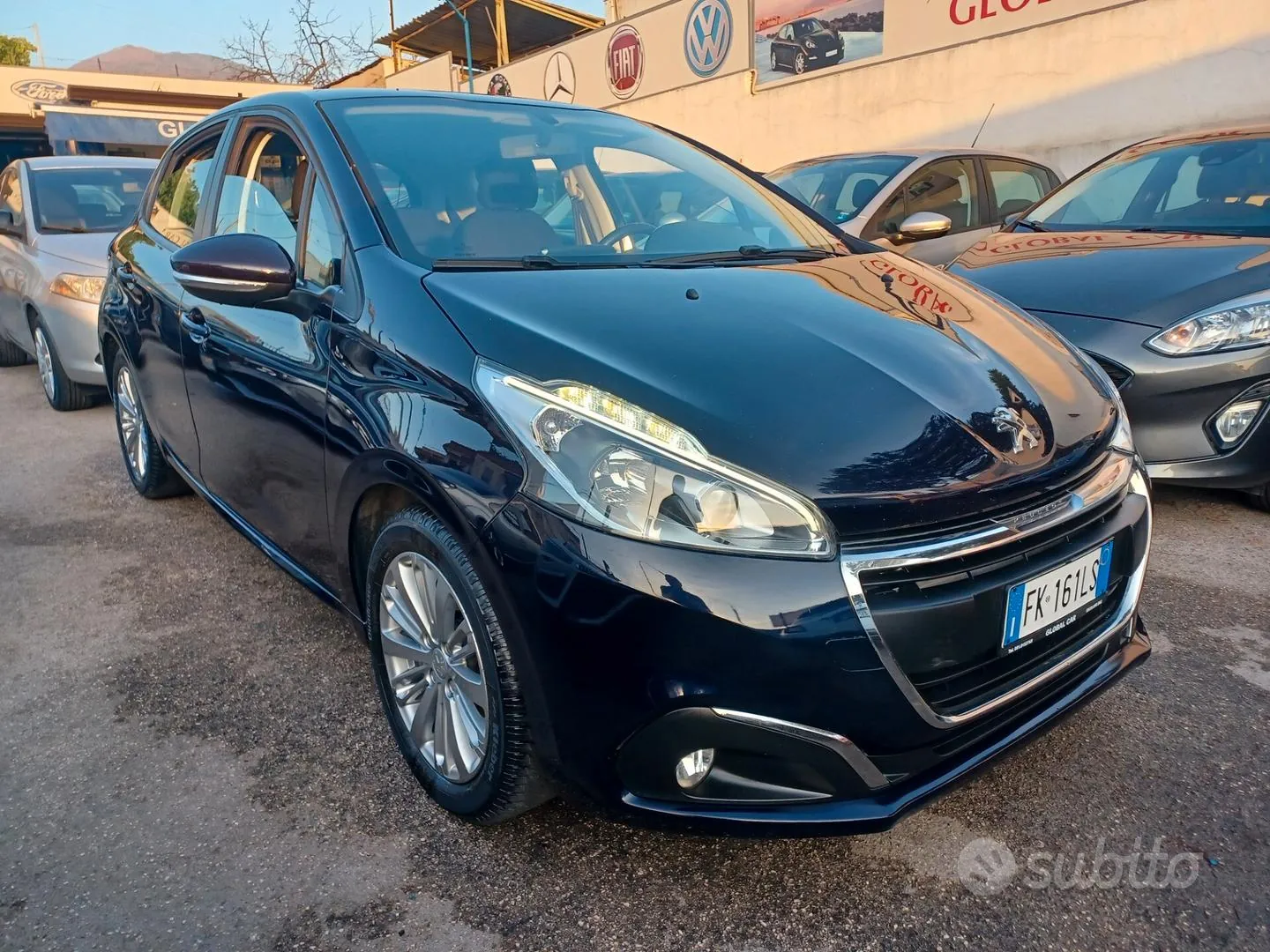 Peugeot 208 2017 photo 2