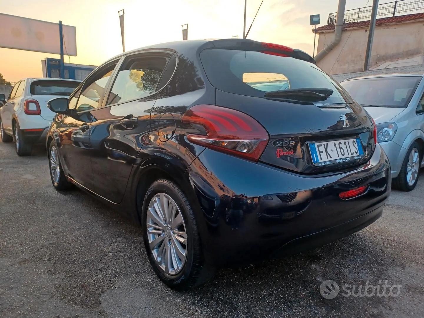 Peugeot 208 2017 photo 3