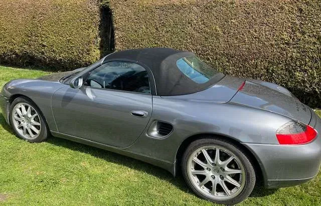 Porsche Boxster 2002 photo 2