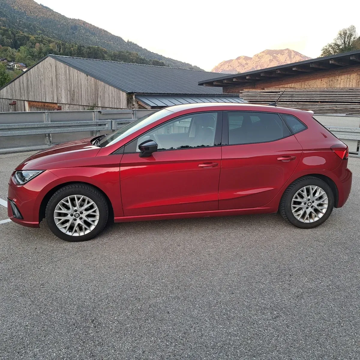 Seat Ibiza 2018 photo 2