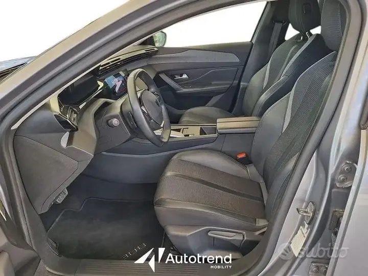 Peugeot 308 2022 photo 5