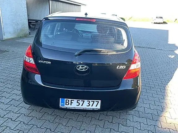 Hyundai I20 2010 photo 5