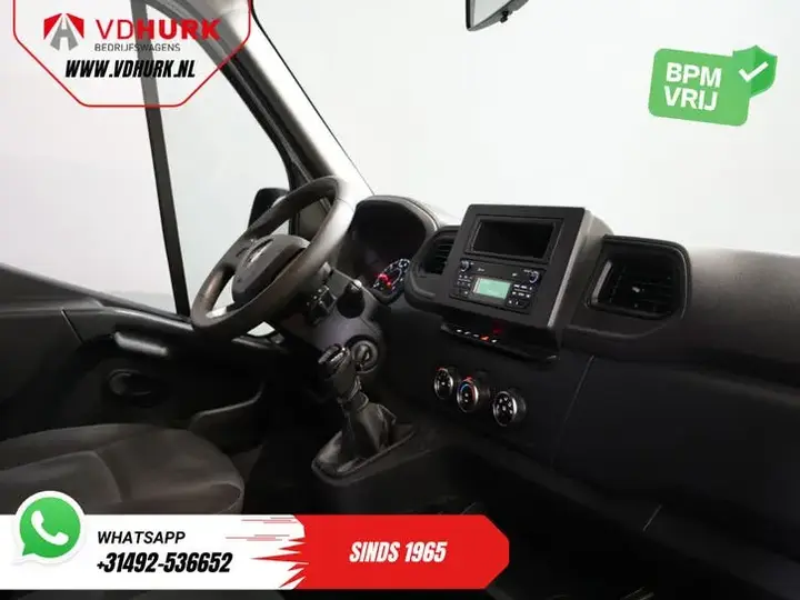 Renault Master 2021 photo 3