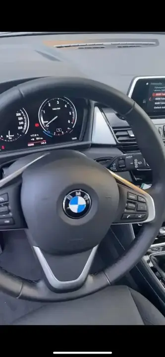 BMW 2 Series 2019 photo 3