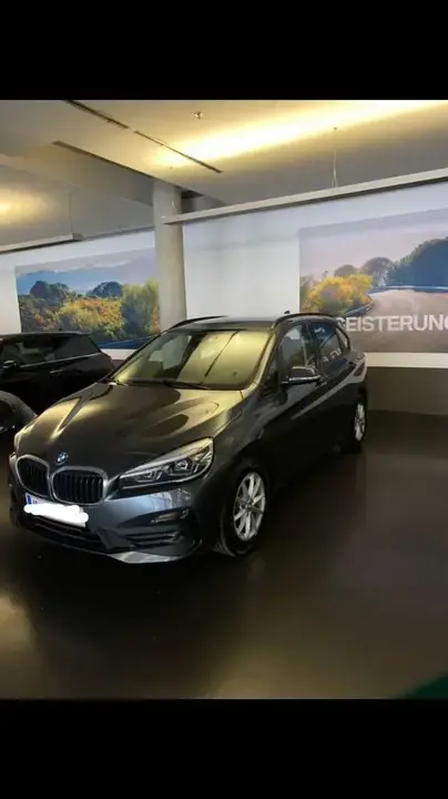 BMW 2 Series 2019 photo 2