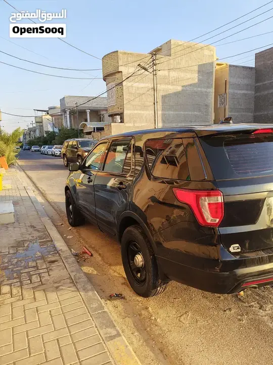 Ford Explorer 2017 photo 2