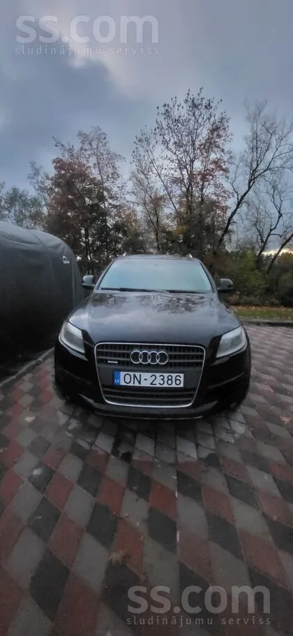 Audi Q7 2007 photo 2