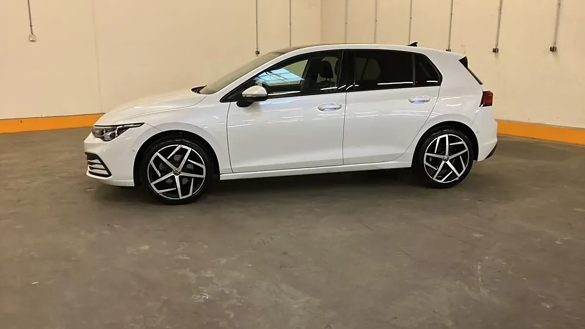 Volkswagen Golf 2022 photo 3