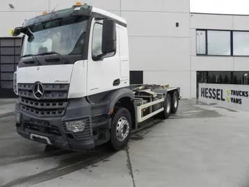 Mercedes-Benz Arocs 2645