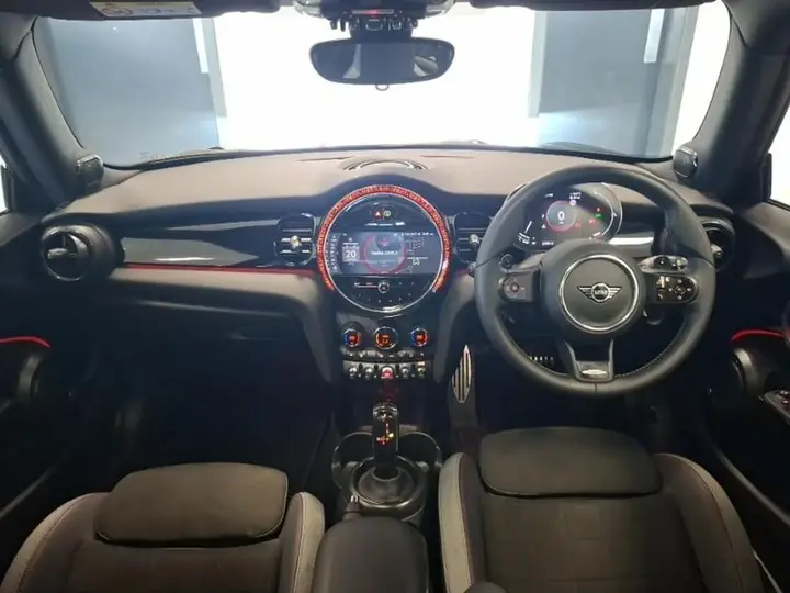 Mini Cooper S 2023 photo 4