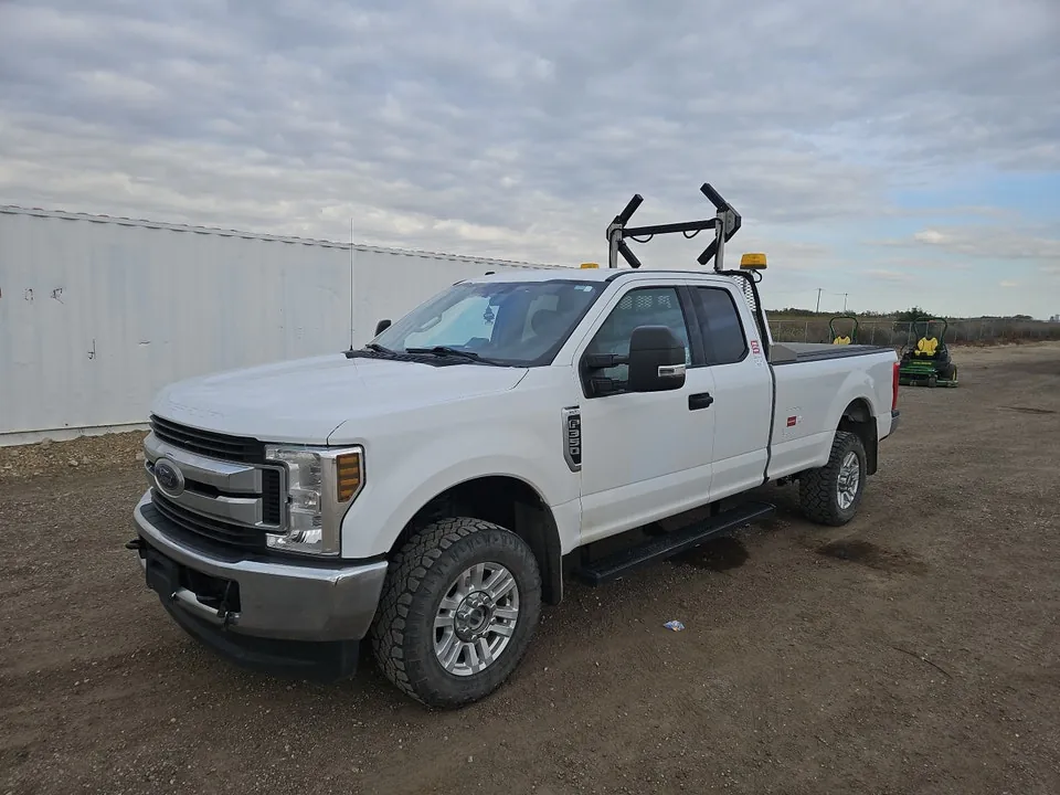Ford F-350 Super Duty