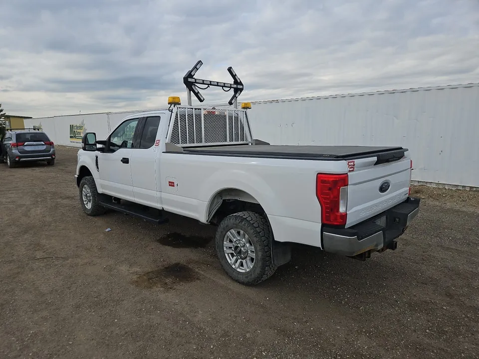 Ford F-350 Super Duty 2019 photo 3