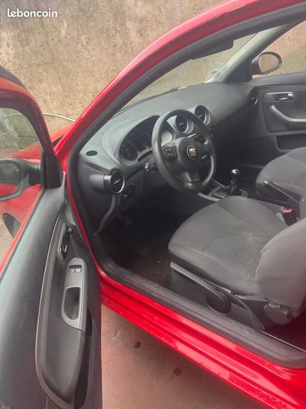 Seat Ibiza 2008 photo 3