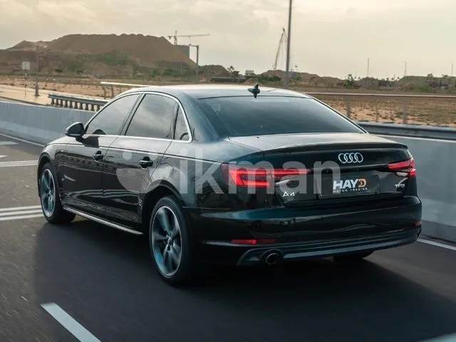 Audi A4 2018 photo 2