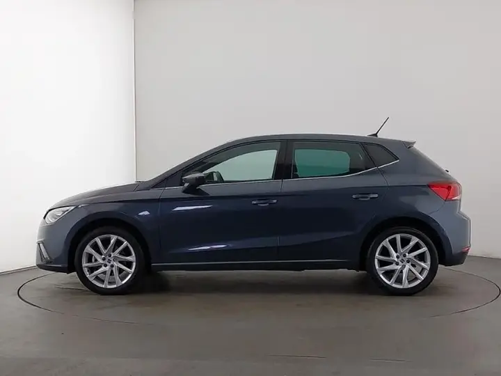 Seat Ibiza 2024 photo 4