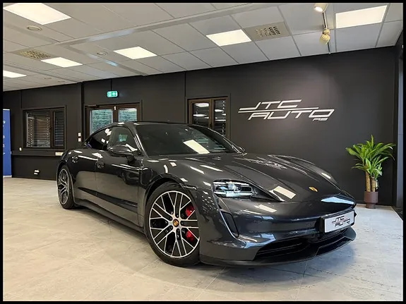 Porsche Taycan 4S