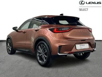 Lexus Lbx 2025 photo 2