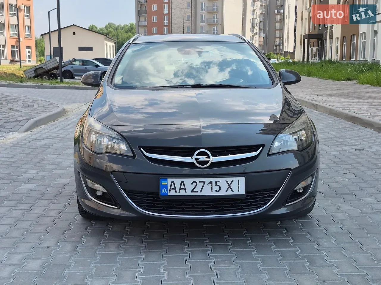 Opel Astra 2013 photo 4