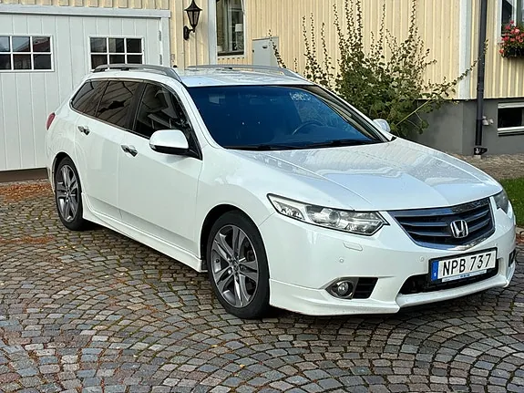 Honda Accord 2014 photo 2