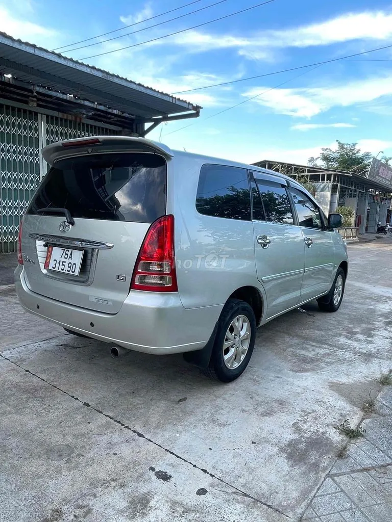 Toyota Innova 2006 photo 3