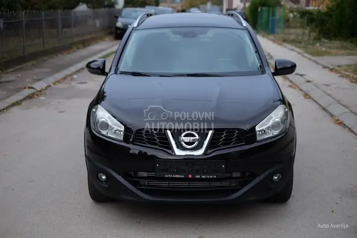 Nissan Qashqai 2010 photo 2
